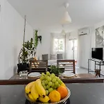 Blonzu Mali Benalmádena